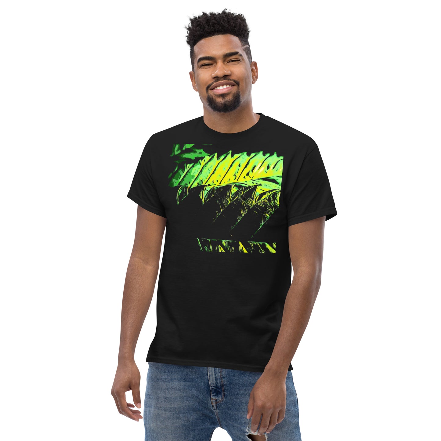Close Up Double Serrated Cannabis Leaf Unisex T-shirt