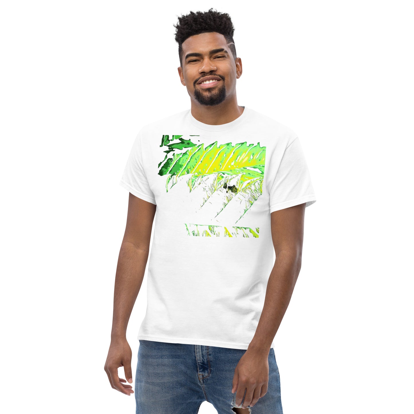Close Up Double Serrated Cannabis Leaf Unisex T-shirt